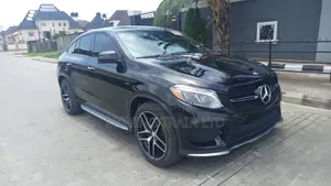 Mercedes-Benz GLE-Class 2016 Black