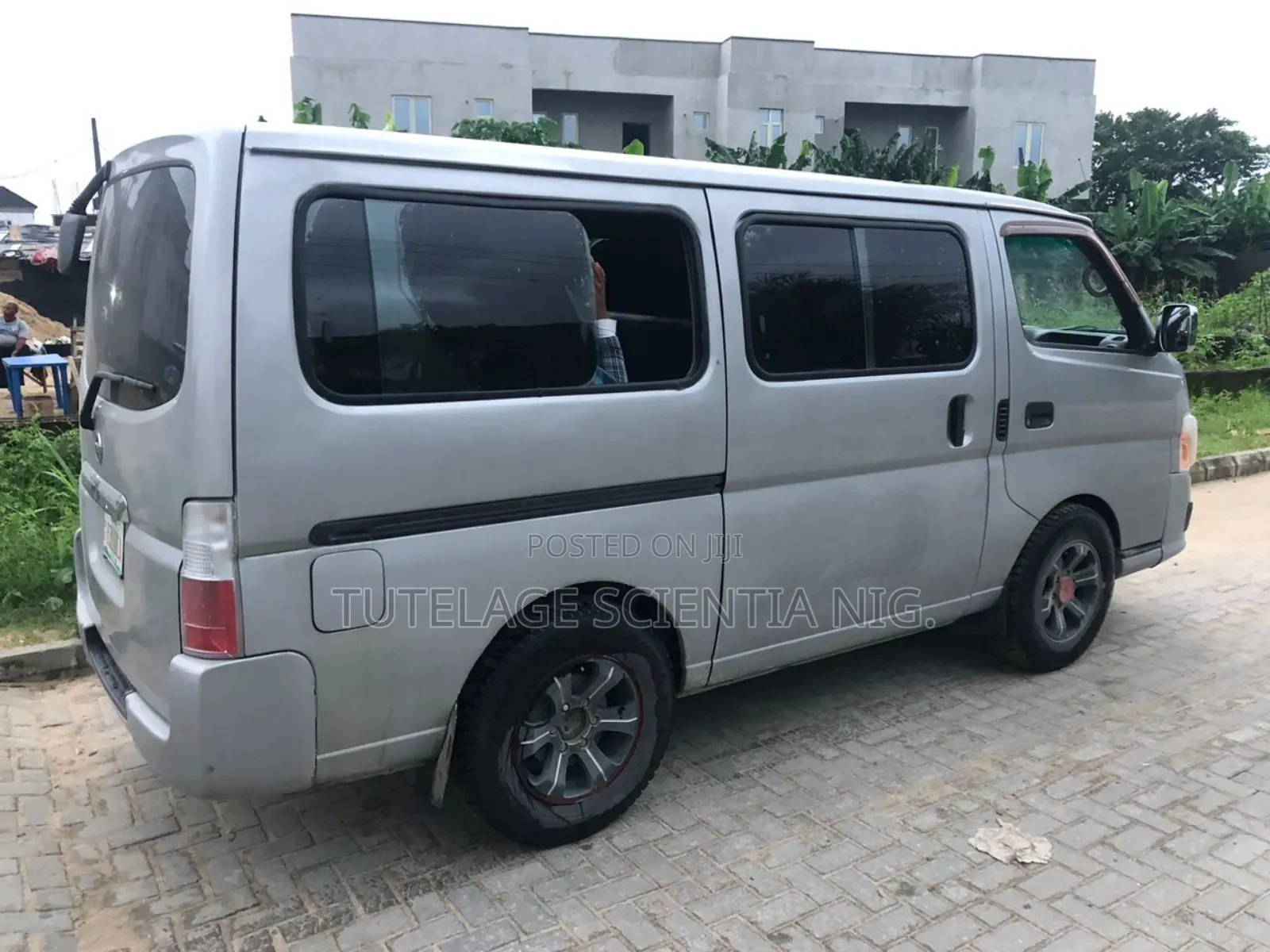 Ac Hummer Buses for Hire