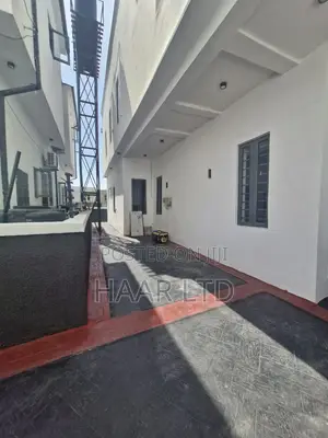 4bdrm Duplex in Ado / Ajah for sale