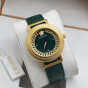 Photo - Green Elegance: Versace Women's Watch Replica"