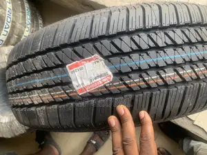 Dunlop and Bridesstone Tyres(265/55/20)