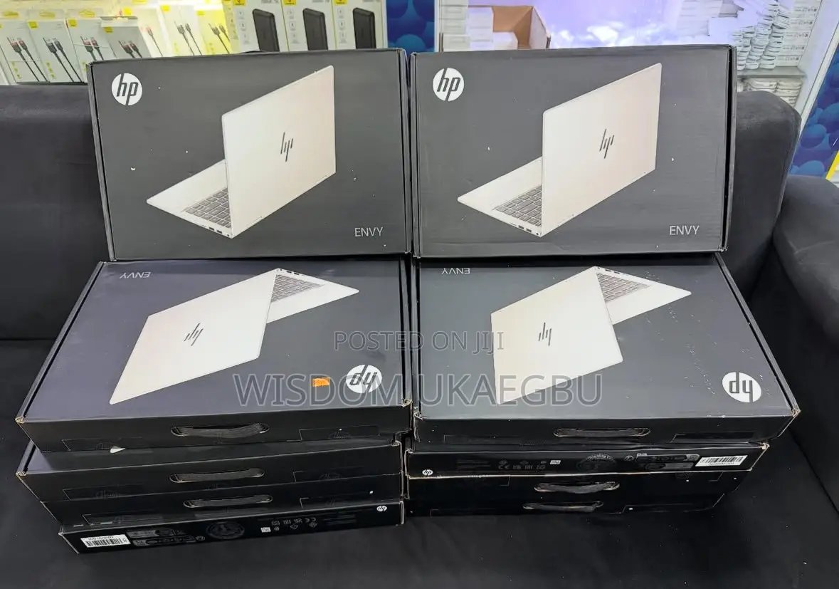 New Laptop HP Envy X360 8GB Intel Core I5 SSD 512GB