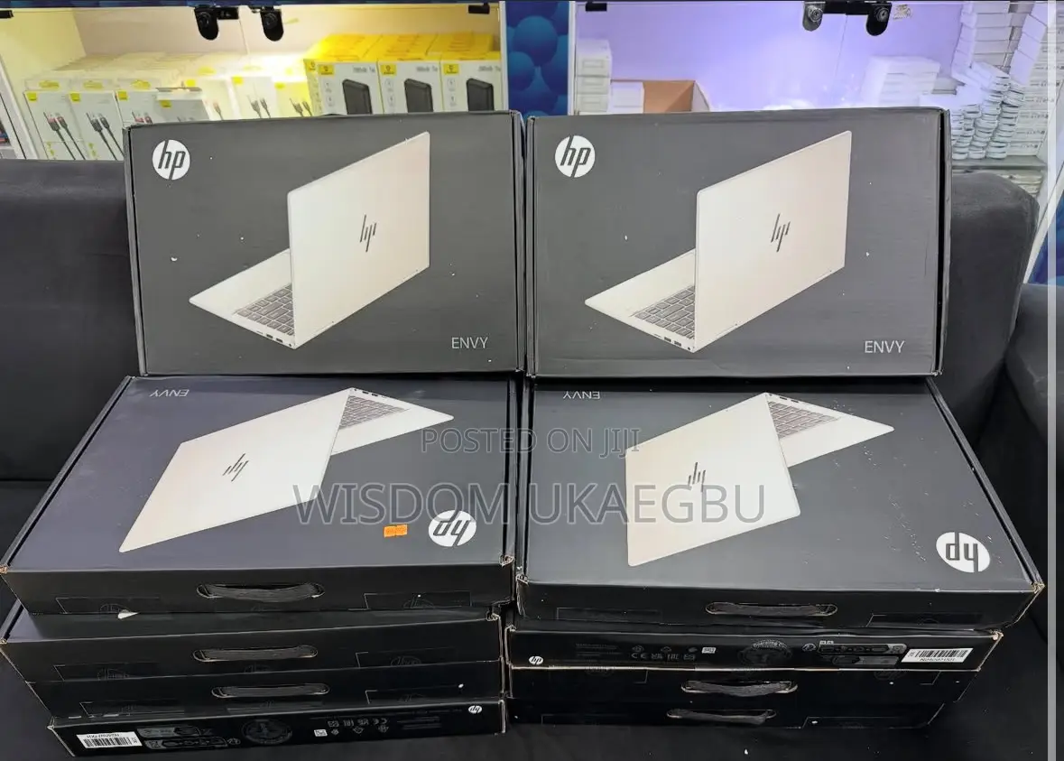 New Laptop HP Envy X360 8GB Intel Core I5 SSD 512GB