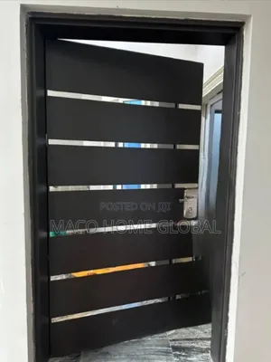 Madrid Israeli Door 1060. 4ft Single Live