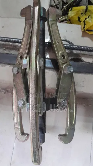 3 Leg Puller