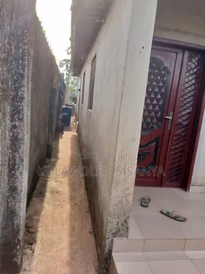 2bdrm Bungalow in Agbara-Igbesan for sale