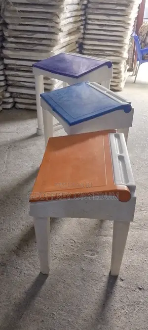 Altak Products Desk Students