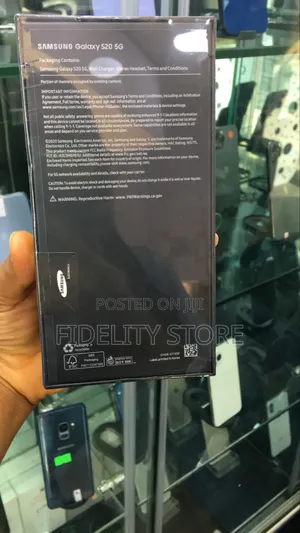 New Samsung Galaxy S20 128 GB Black