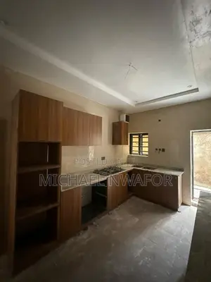 Furnished 2bdrm Apartment in Magodo G R A Phase 2 for sale