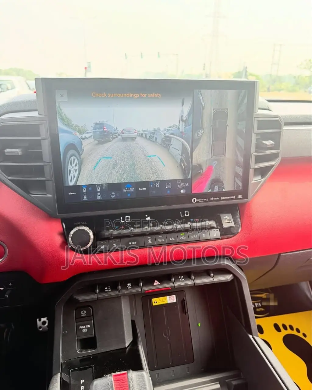 Toyota Tundra 2024 Black