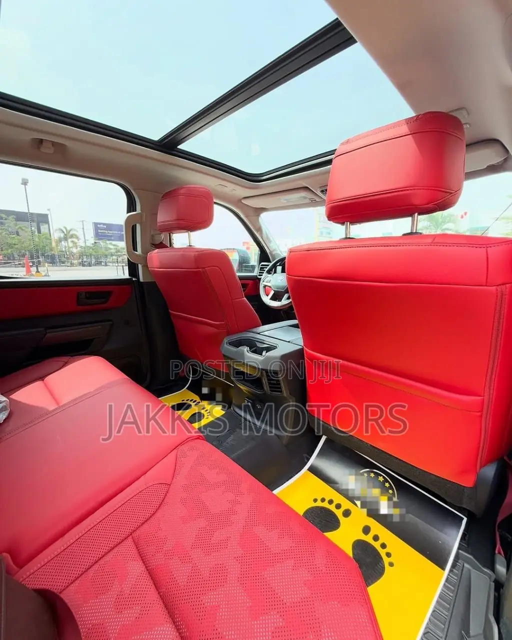 Toyota Tundra 2024 Black