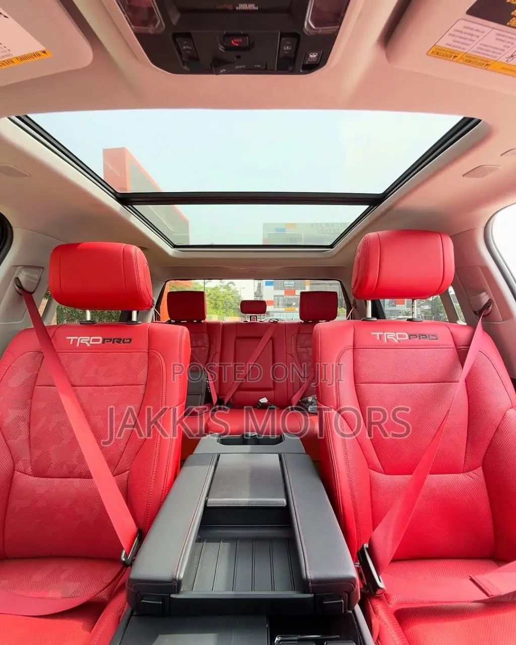 Toyota Tundra 2024 Black