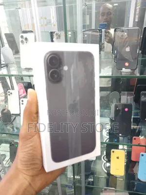 New Apple iPhone 16 Plus 128 GB Black