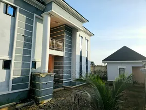 5bdrm Duplex in Shelter Afrique for sale