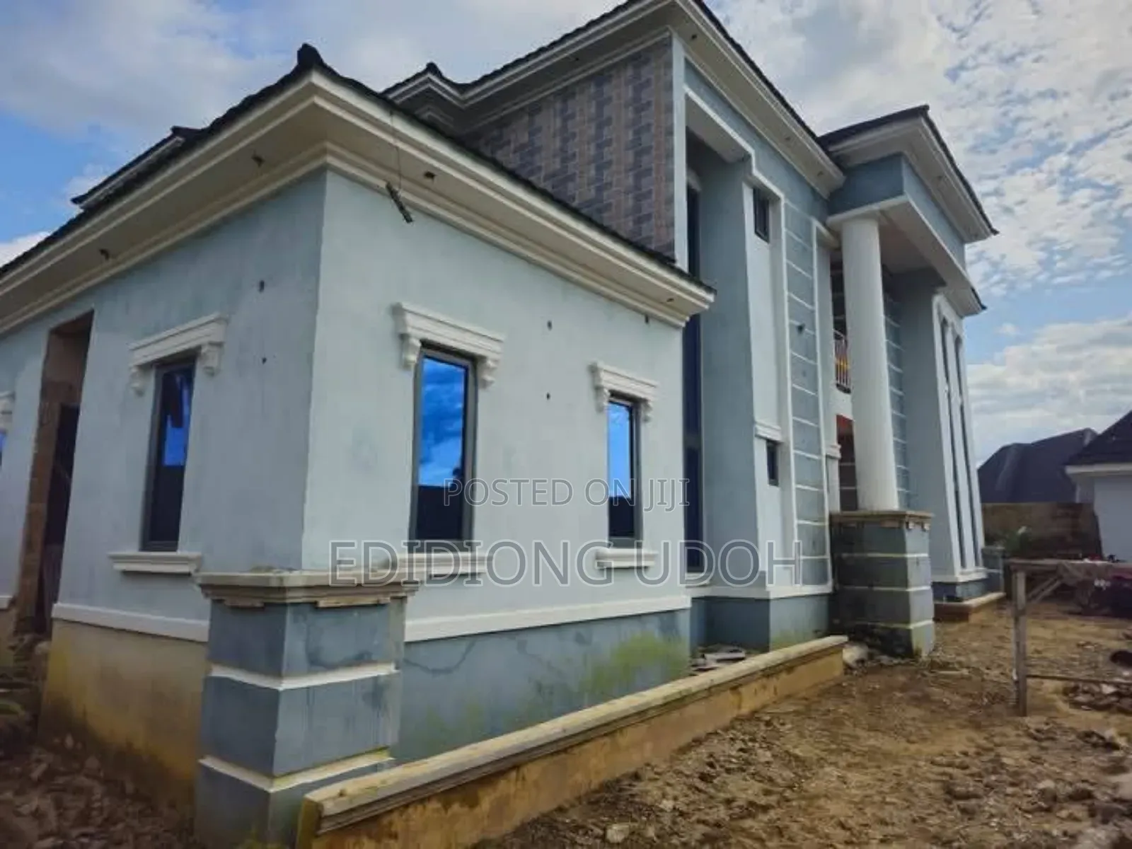 5bdrm Duplex in Shelter Afrique for sale
