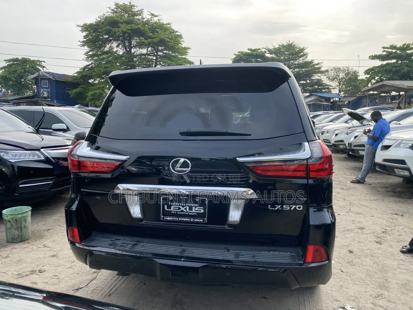 Lexus LX 570 AWD 2018 Black