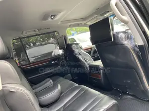 Lexus LX 570 AWD 2018 Black