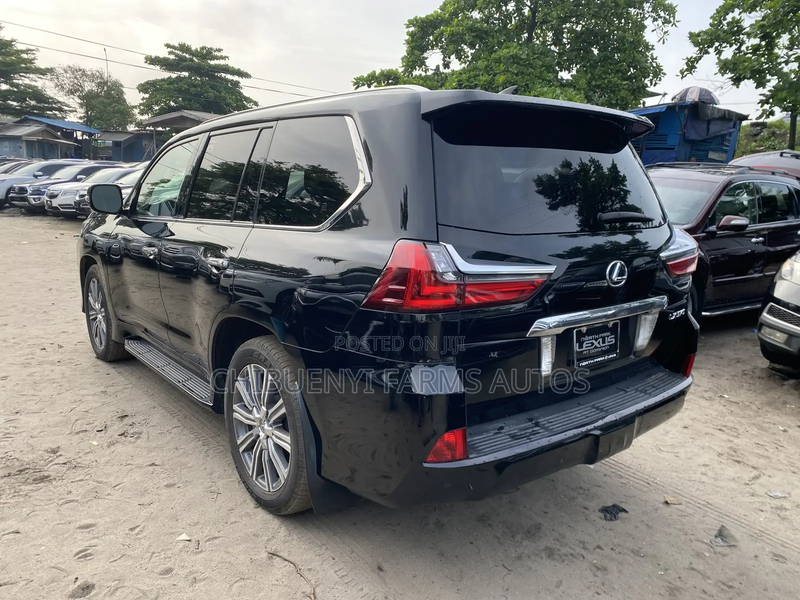 Lexus LX 570 AWD 2018 Black