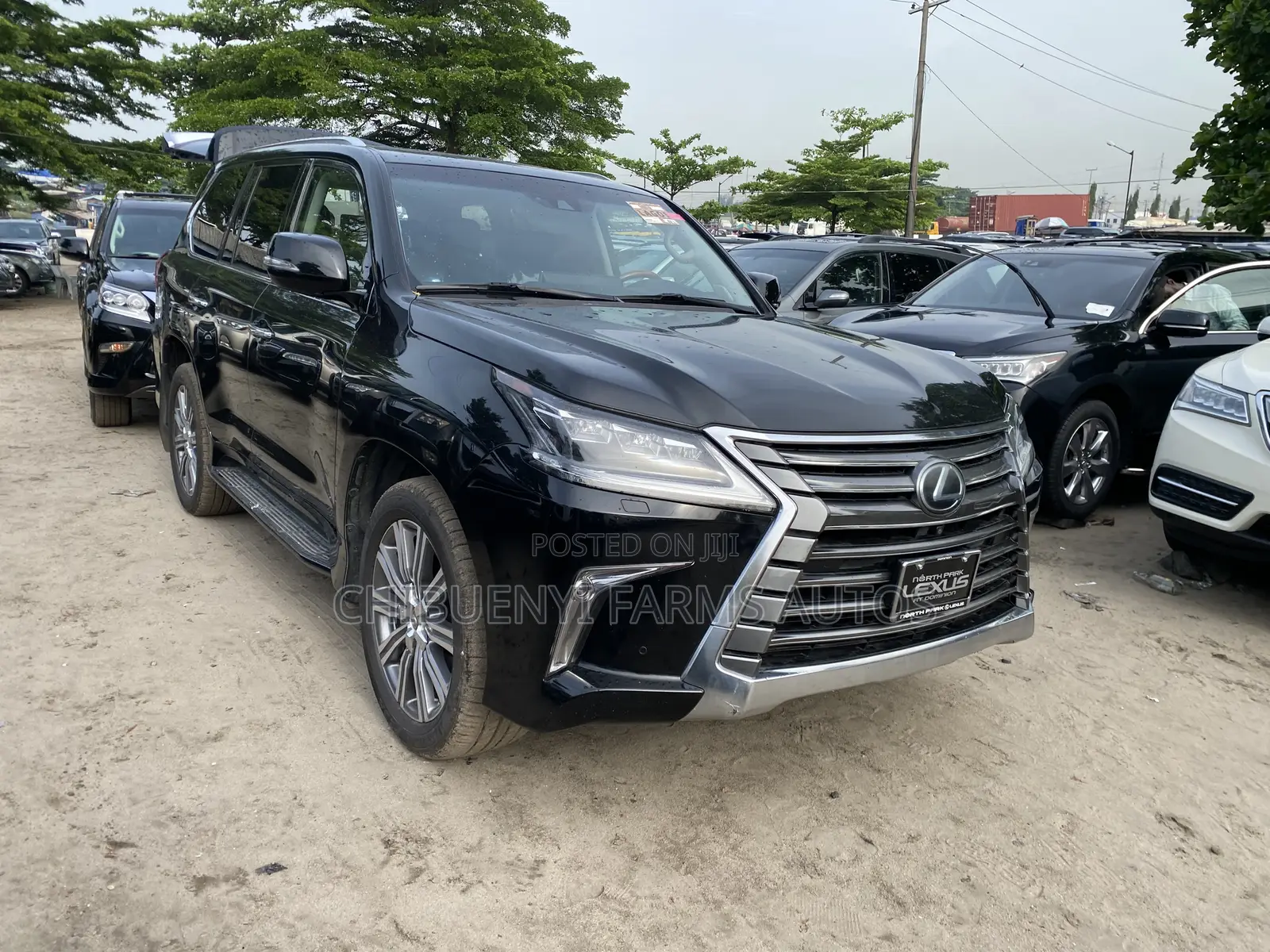 Lexus LX 570 AWD 2018 Black