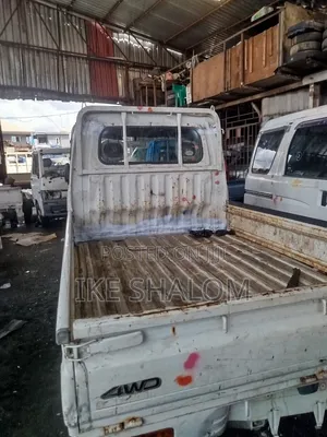 Daihatsu Hijet 2012 White