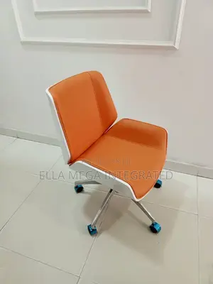 Office Swivel Chair With Arm