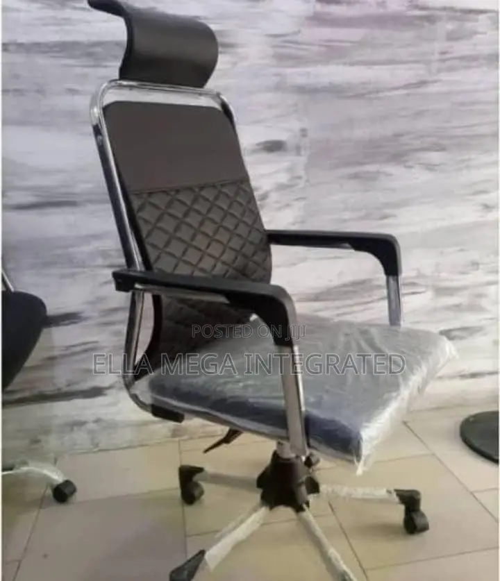 Swivel Office Chair