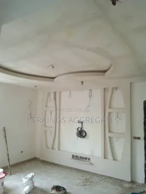Pop Ceiling and Wall Screeding
