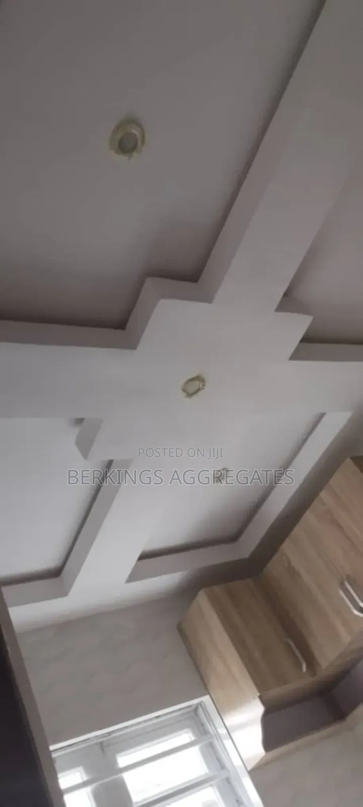 Pop Ceiling and Wall Screeding