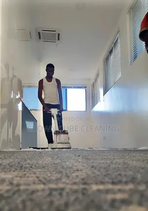 Wall Carpet Cleaning Services