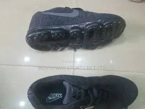 Nike Canvas