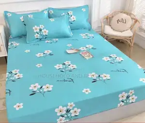 7 × 7 / 6× 6 Waterproof Bed Spread