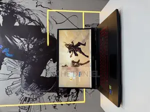 Laptop MSI Katana 17 32GB Intel Core I7 SSD 512GB