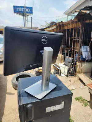 Dell Sharp Monitor 23
