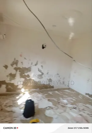 1bdrm Block of Flats in Fo1, Kubwa for rent
