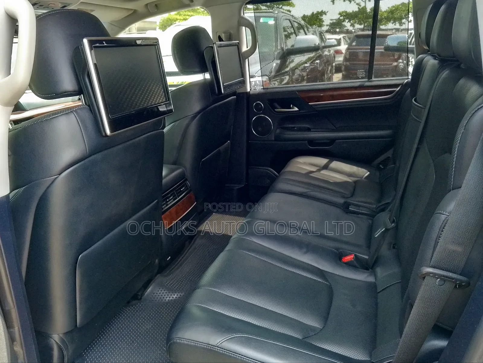 Lexus LX 2018 Black