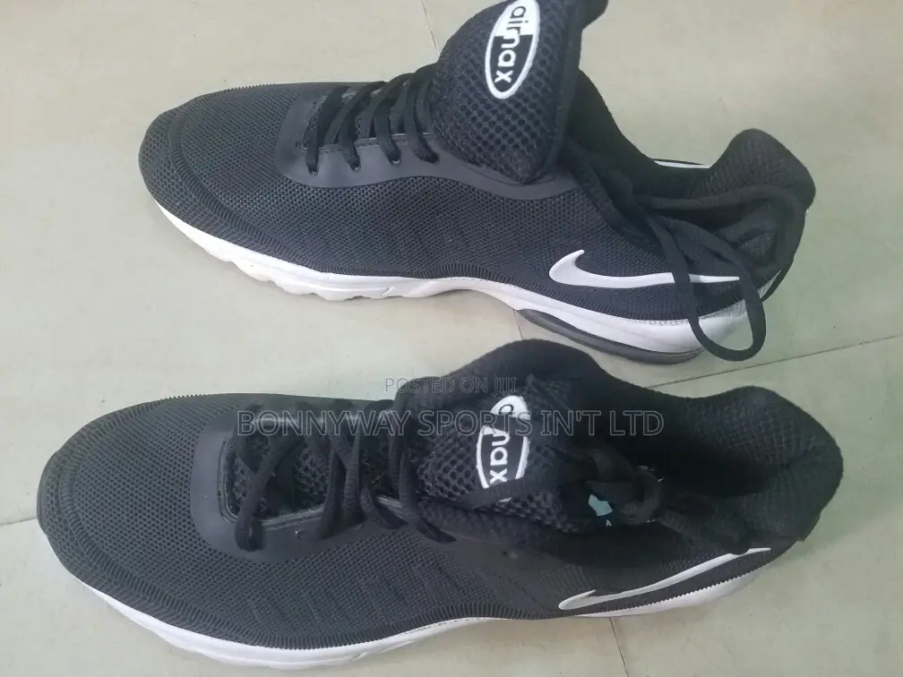 Nike Size 44 Canvas