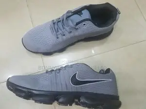 Nike Canvas