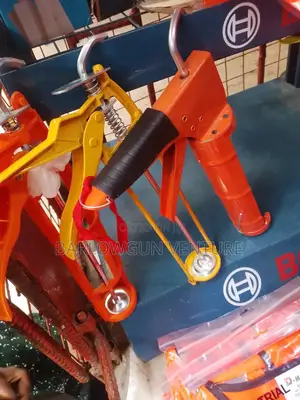 Silicone Gun