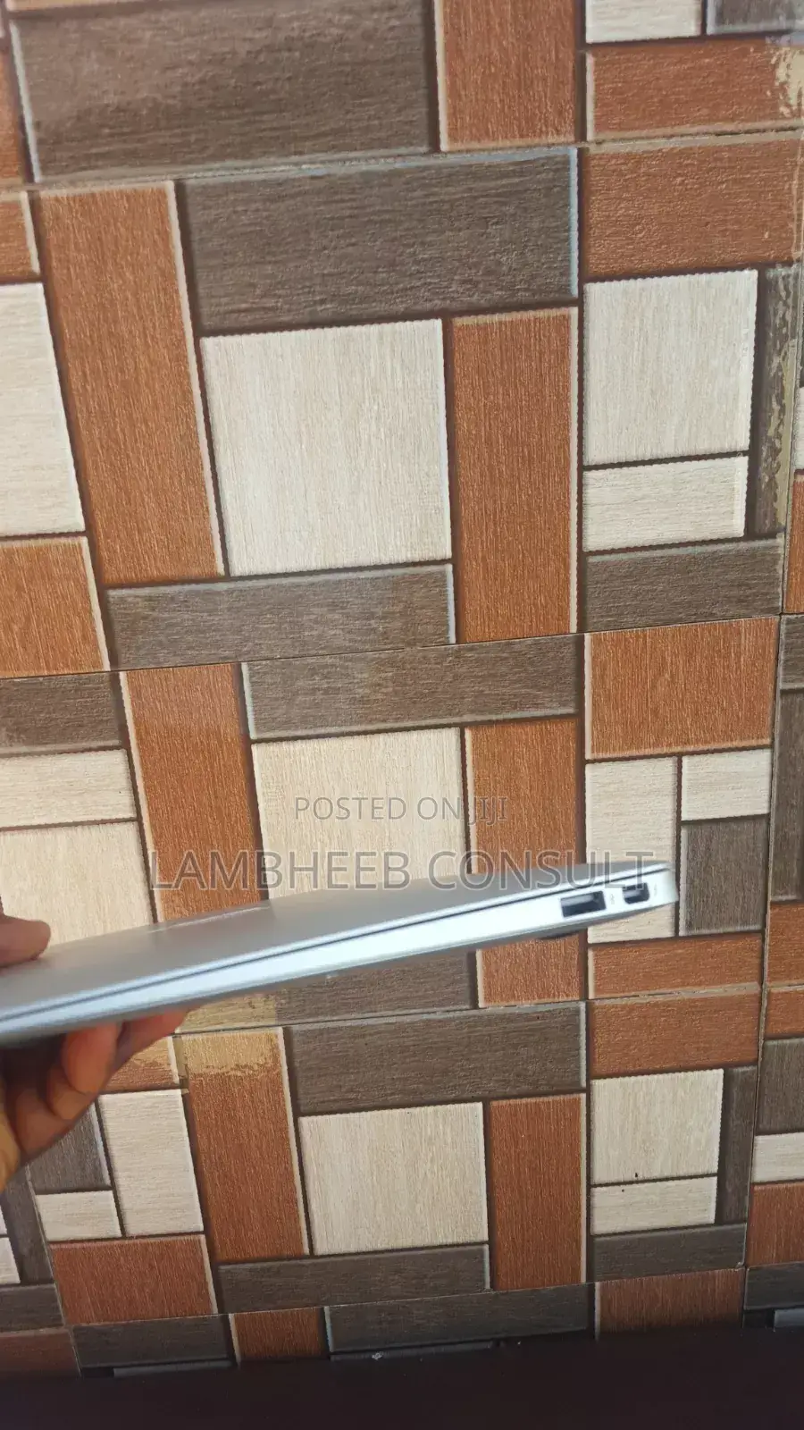 Laptop Apple MacBook Air 2011 4GB Intel Core i5 SSD 128GB