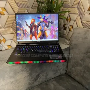 Photo - Laptop MSI Raider GE78 32GB Intel Core I9 SSD 2T
