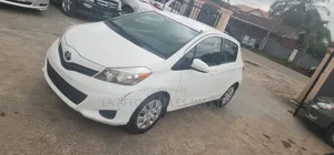 Toyota Yaris LE Hatchback 3dr 2014 White