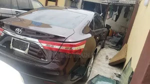 Toyota Avalon Limited 4dr Sedan (3.5L 6cyl 6A) 2015 Burgundy