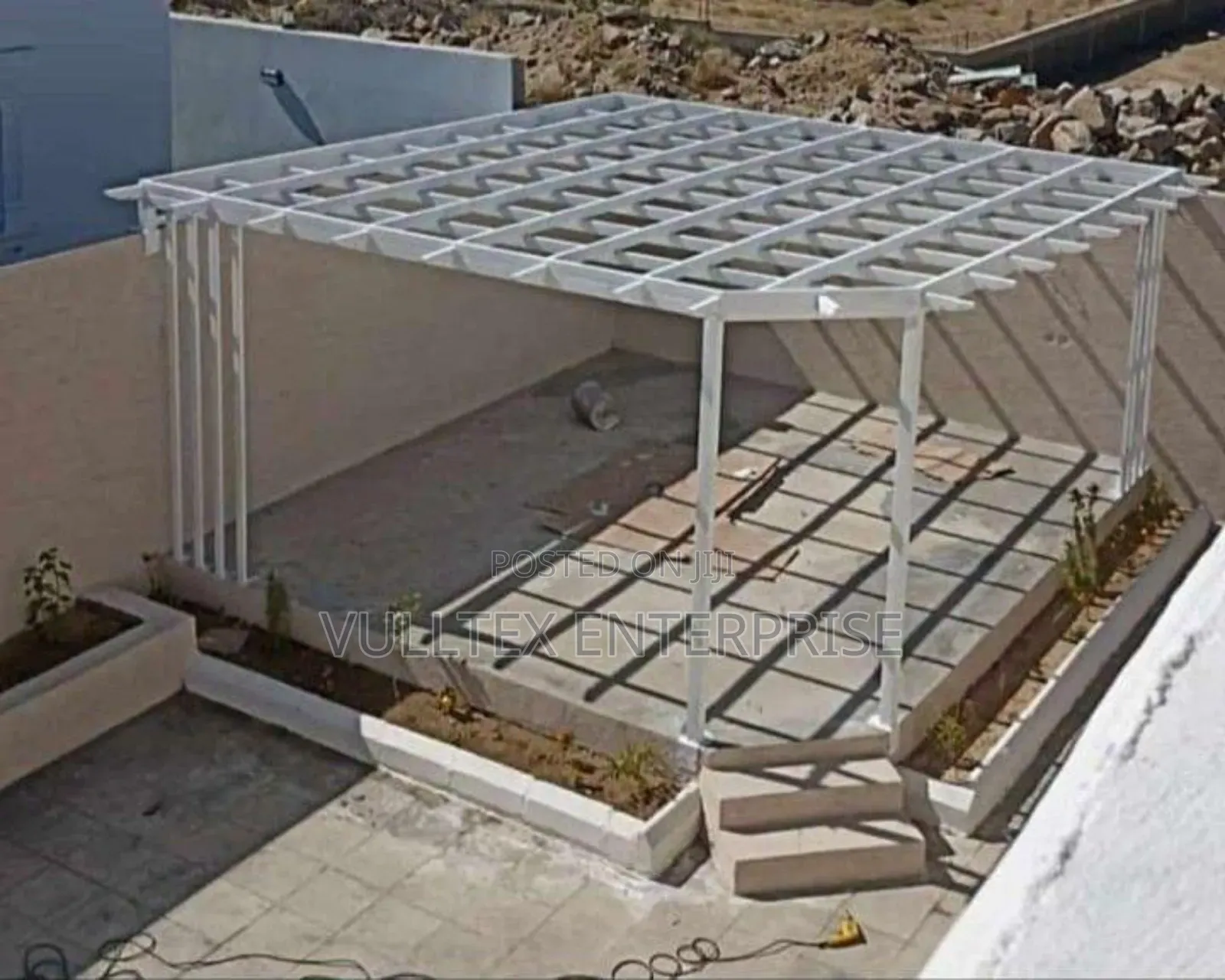 Conner, Pergola