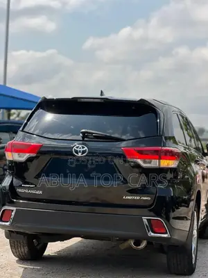 Toyota Highlander Limited 4x4 V6 (3.5L 6cyl 8A) 2018 Black