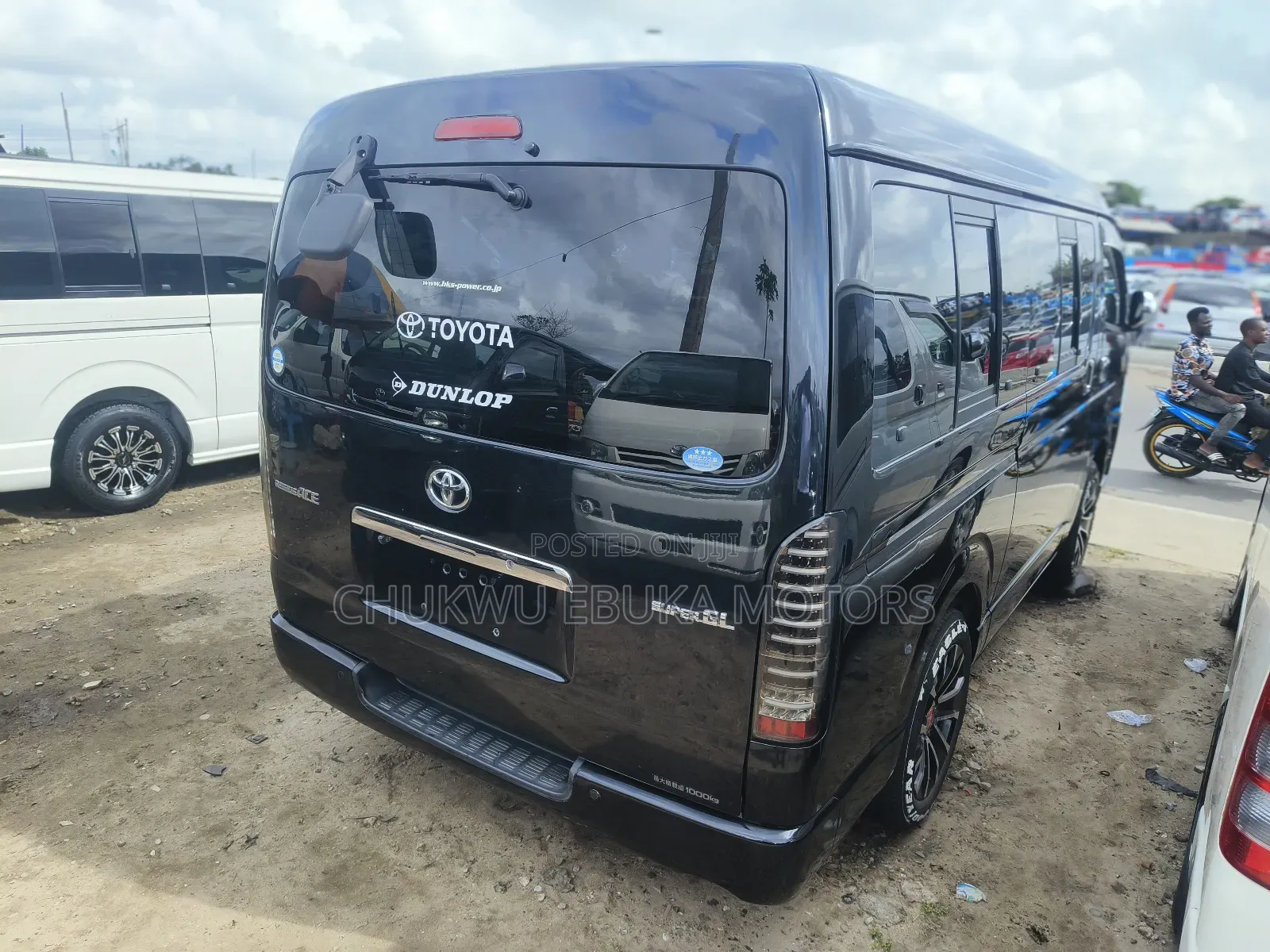Toyota Grand HiAce 2014 Grey