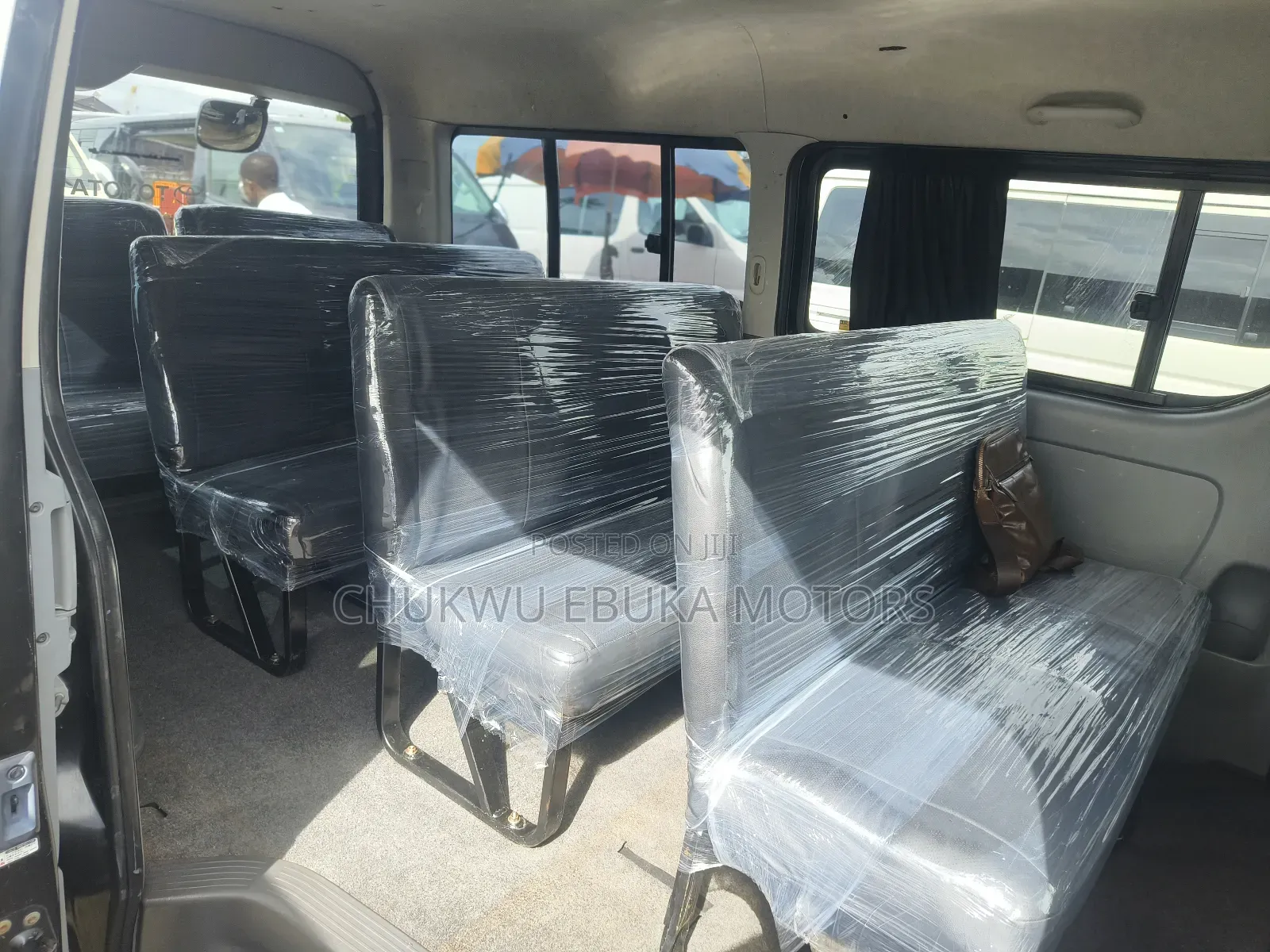 Toyota Grand HiAce 2014 Grey