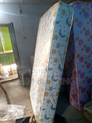 4 Ft by 6ft by 10 Inches Mattress