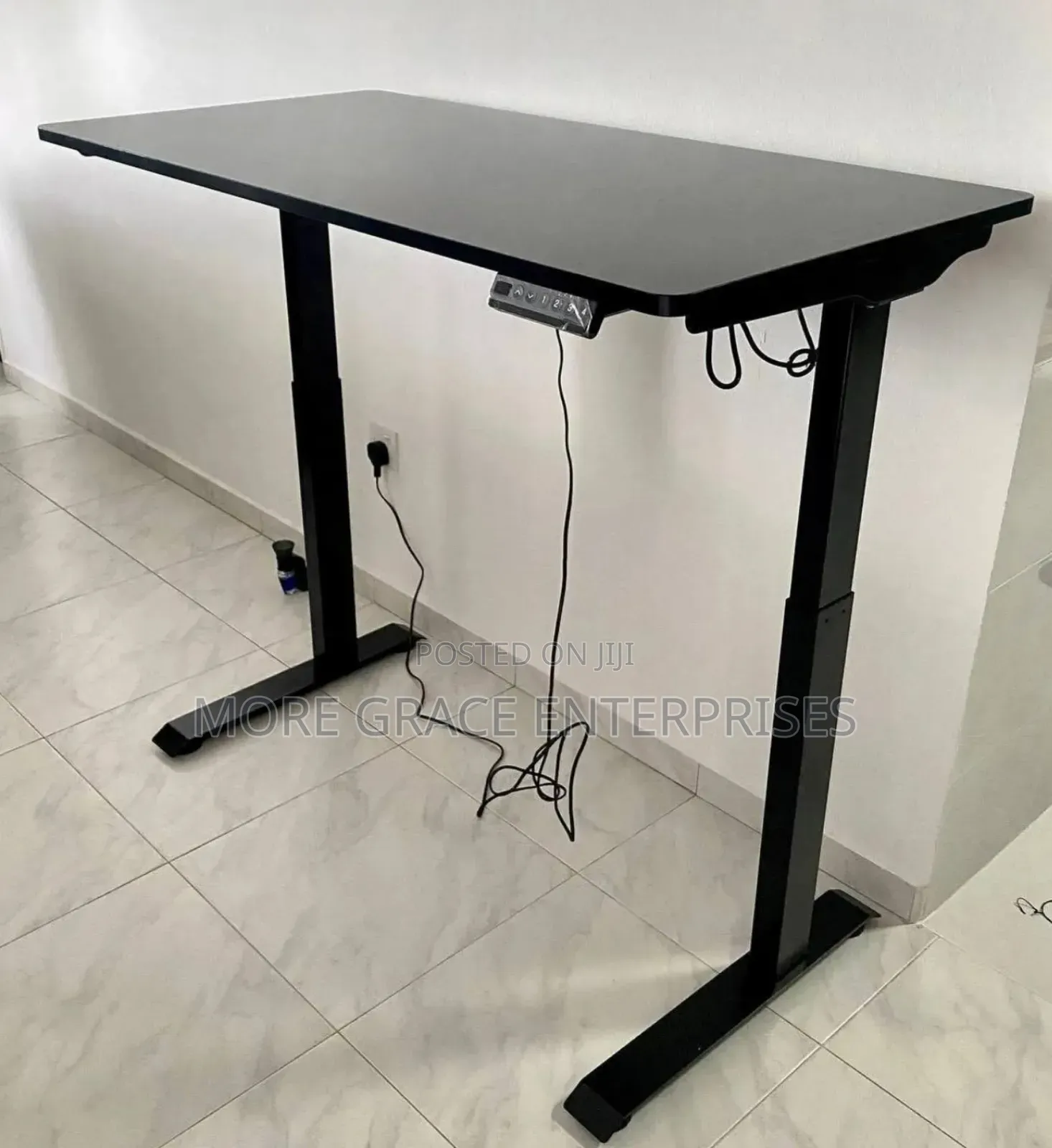 Adjustable Computer Desk 1.2 Meter