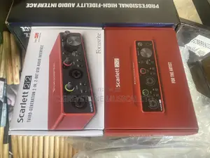 Photo - Focusrite 2i2