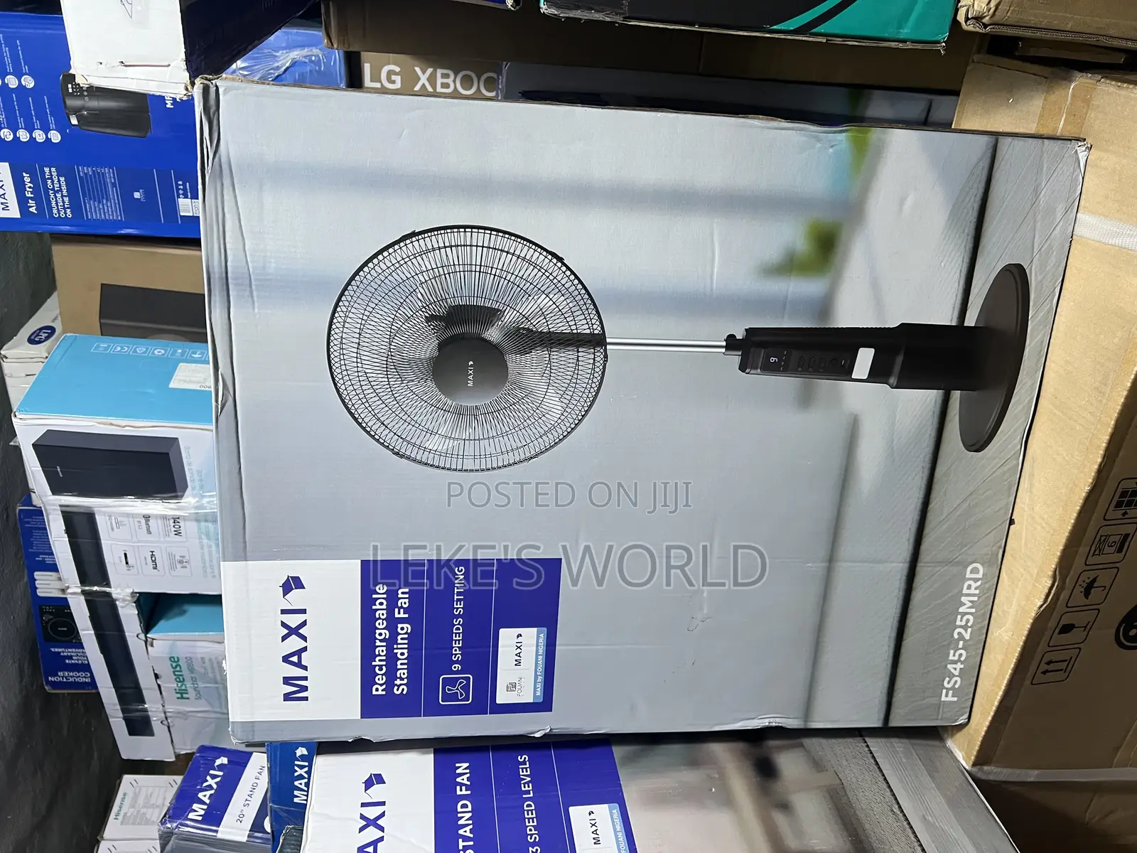 Maxi 18” Rechargeable Standing Fan